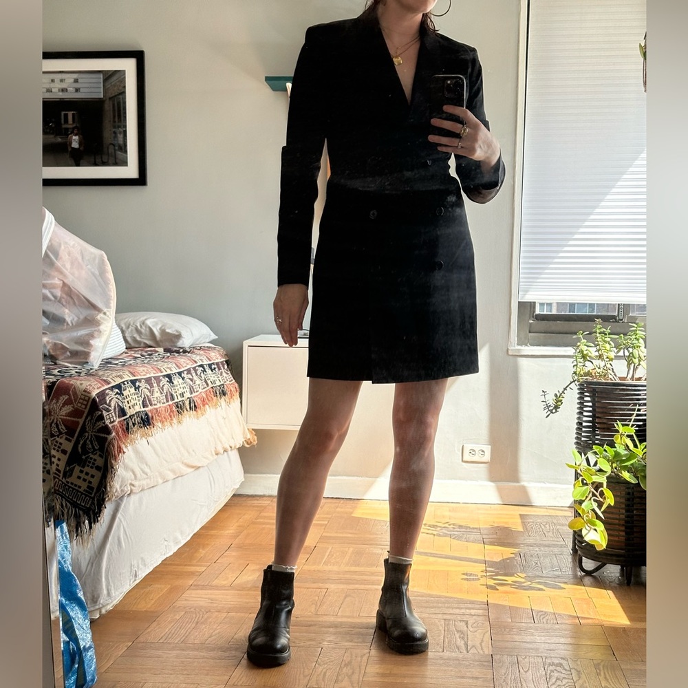 Chic Black Long Sleeve Dress